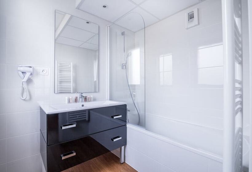 جناح, Le Wasconia