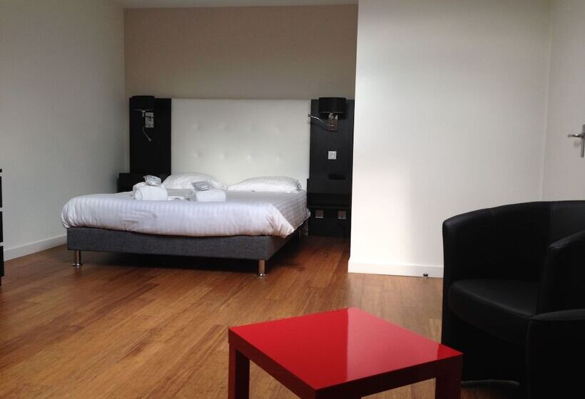 جناح إدارى, Le Wasconia