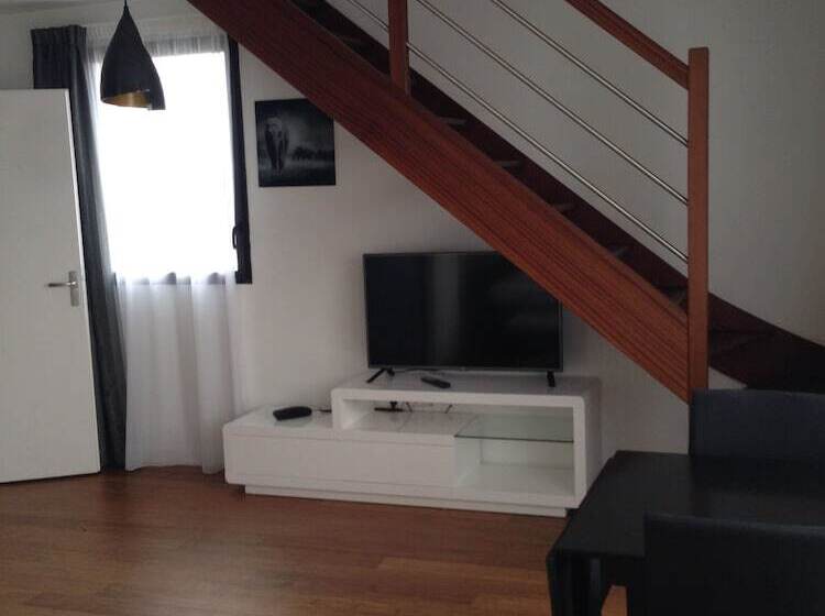 جناح إدارى, Le Wasconia