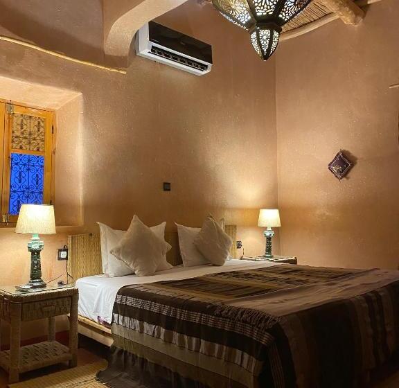 اتاق استاندارد با چشم‌انداز باغ, Riad Paradise Of Silence