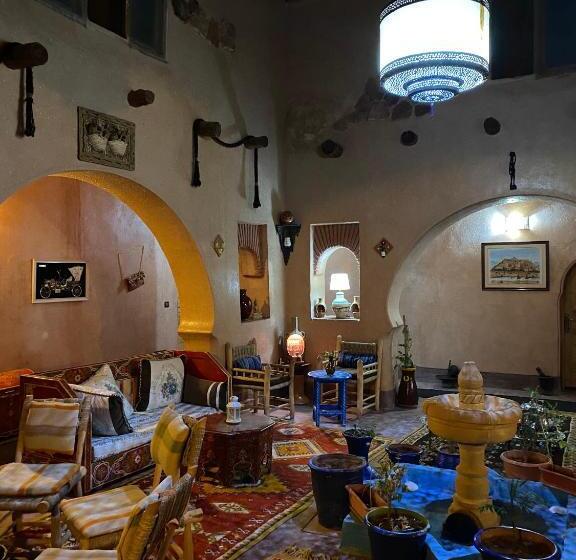 سوییت, Riad Paradise Of Silence