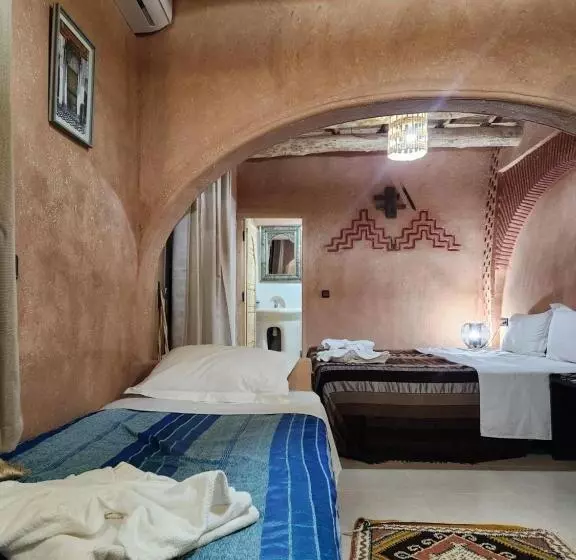 ファミリールーム, Riad Paradise Of Silence