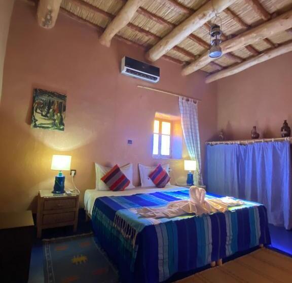 اتاق استاندارد با چشم‌انداز باغ, Riad Paradise Of Silence