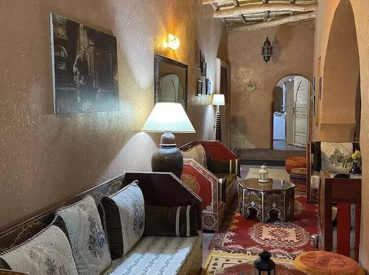 スイート, Riad Paradise Of Silence