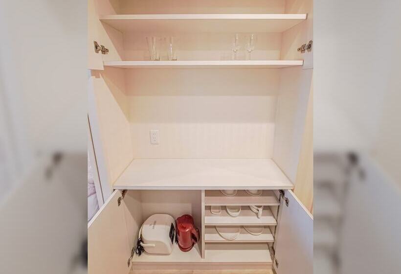 חדר דלוקס לארבעה, Wisteria Condominium Resort