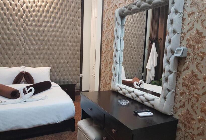 اتاق لوکس یک تخته, Cairo Paradise