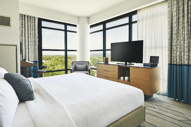 اتاق لوکس یک تخته, Cairo Paradise