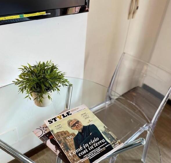 اتاق استاندارد با چشم‌انداز دریاچه, Cameracaffe Sul Lago