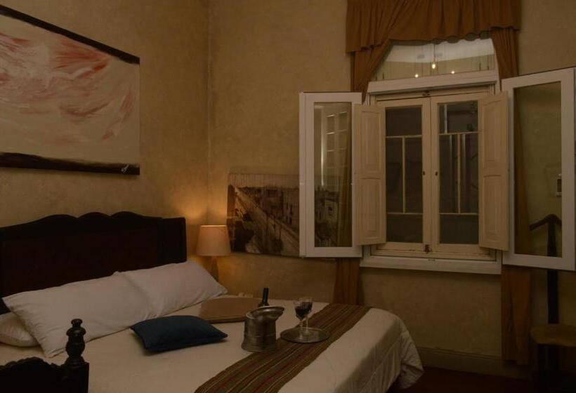 جناح سوبيريور, Casa Falleri Boutique