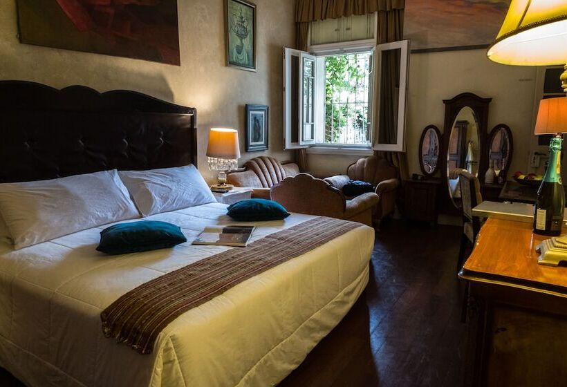 جناح بريميوم, Casa Falleri Boutique