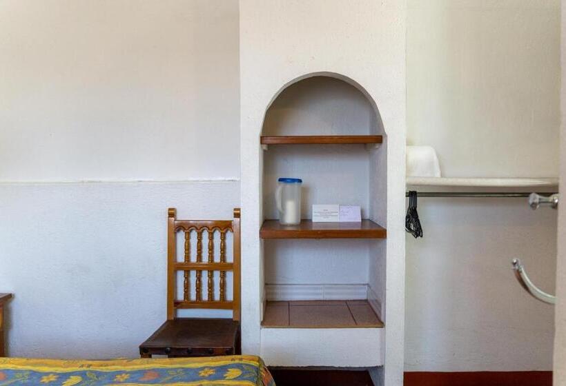 חדר סטנדרט, Colonial