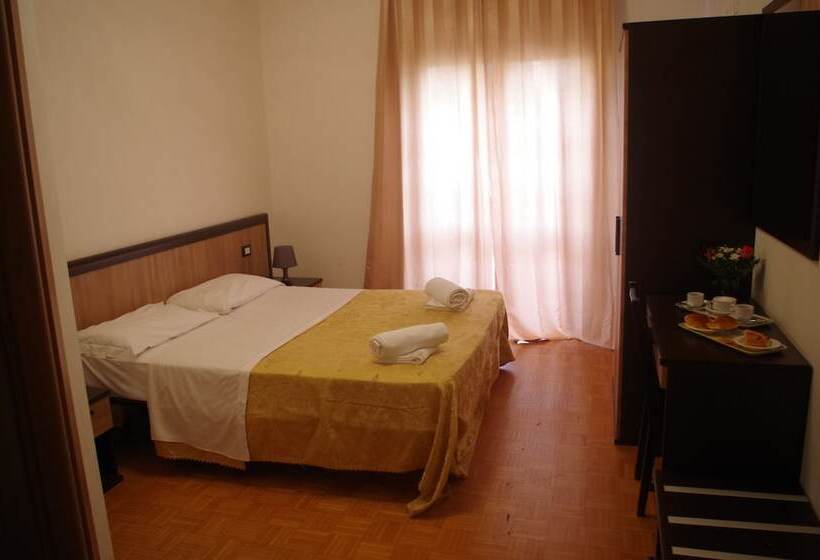 带共用浴室的标准房间, Euro Inn B&b