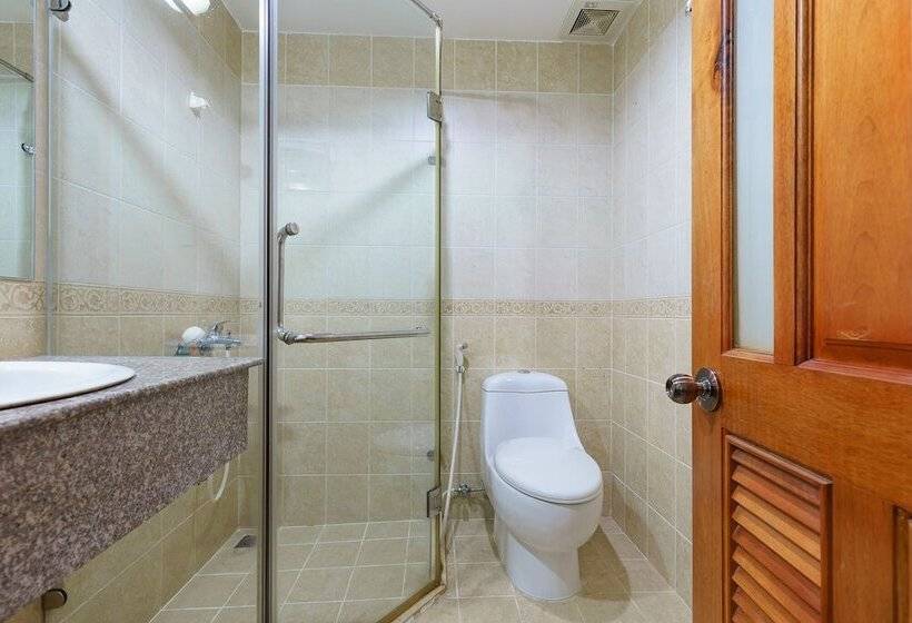 اتاق خانوادگی, Golden View Hotel Saigon