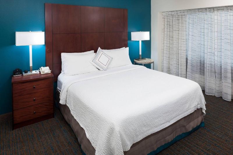 اتاق استاندارد با تخت بزرگ, Hilton Garden Inn Raleigh /crabtree Valley
