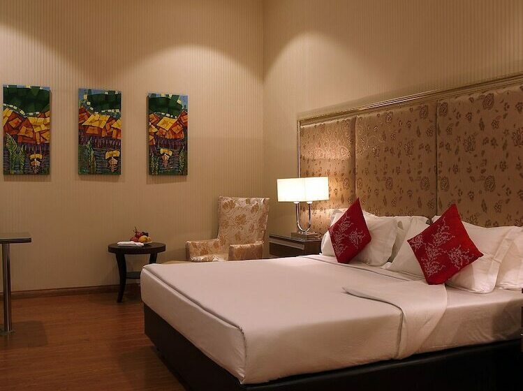 سوئیت سینیور, Horizon Lake View Resort