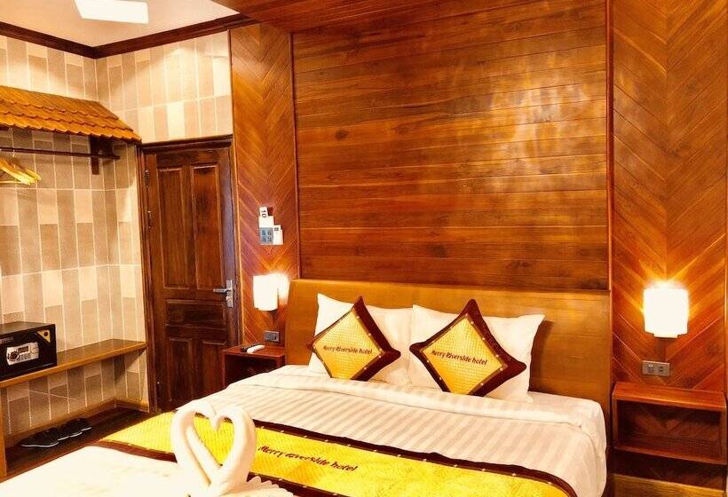 带大床的标准间, Merry Riverside