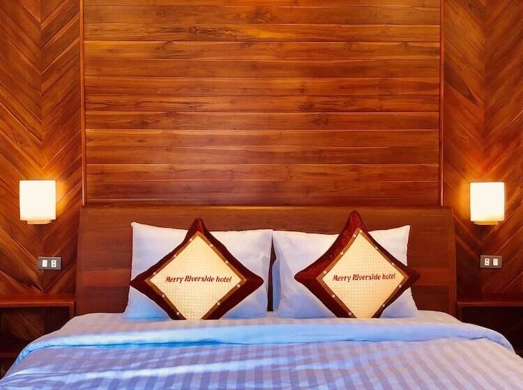 两卧家庭套房, Merry Riverside
