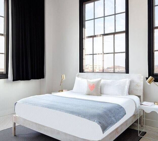 Люкс, Quirk Hotel Richmond