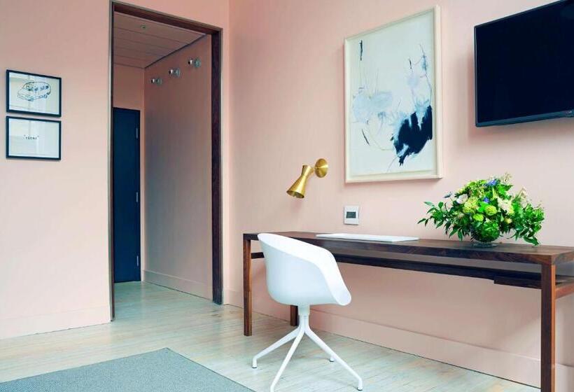 Номер Стандарт, Quirk Hotel Richmond