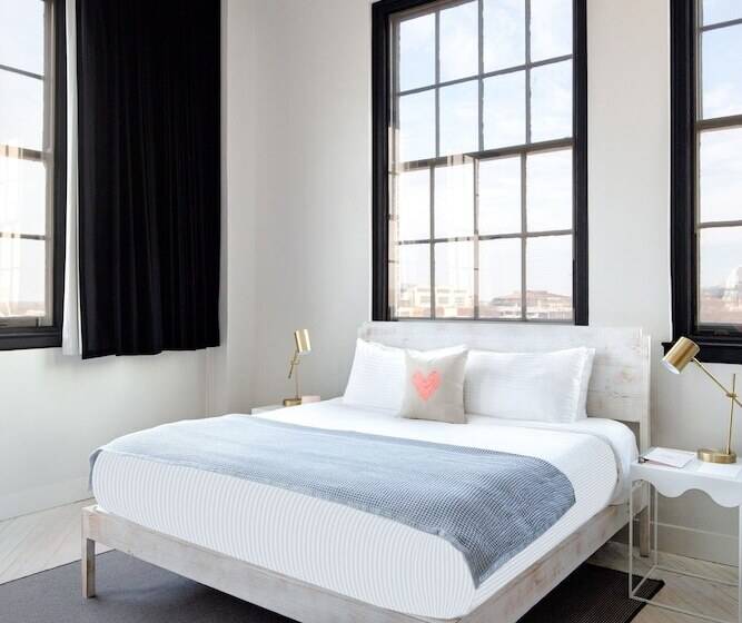 Люкс, Quirk Hotel Richmond