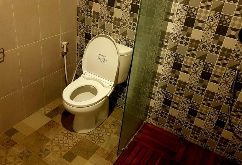 Büyük Çift Kişilik Yataklı Delüks Oda, Swan Inn