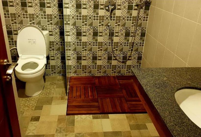 Büyük Çift Kişilik Yataklı Delüks Oda, Swan Inn