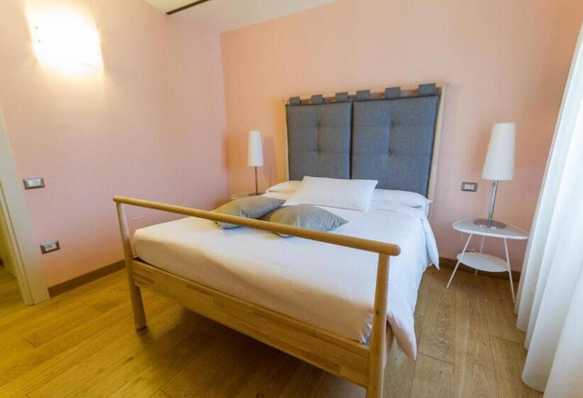 Люкс, Tenuta Borgo Santa Cecilia