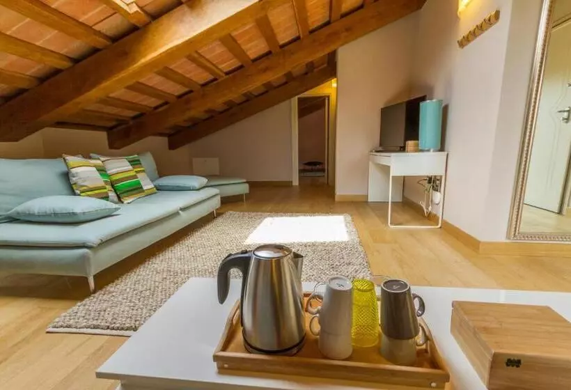 سوییت با چشمانداز استخر, Tenuta Borgo Santa Cecilia