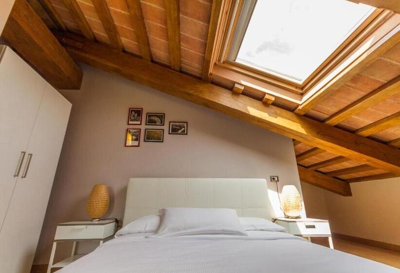 Люкс Вид на Бассейн, Tenuta Borgo Santa Cecilia