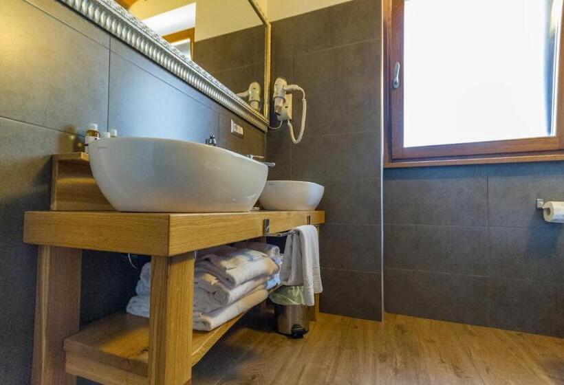 Люкс 2 Спальни, Tenuta Borgo Santa Cecilia