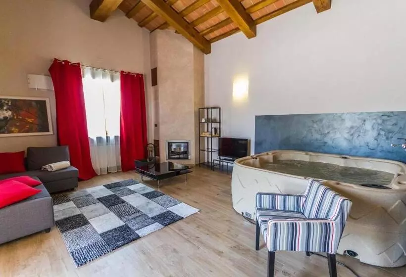 سوئیت 2 خوابه, Tenuta Borgo Santa Cecilia