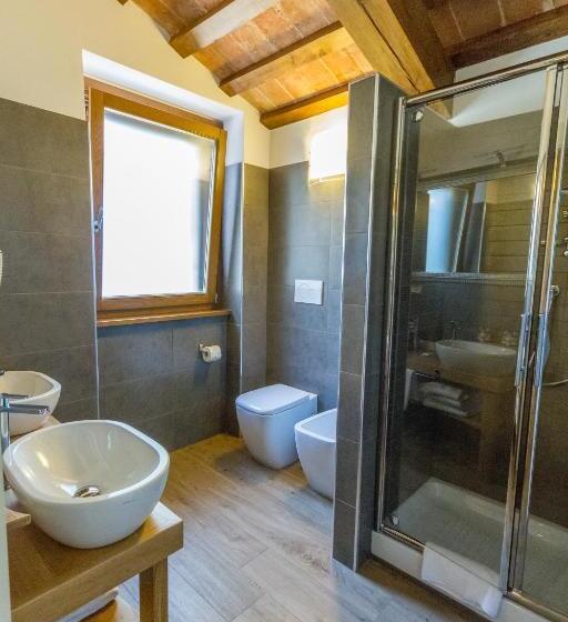 Люкс 2 Спальни, Tenuta Borgo Santa Cecilia