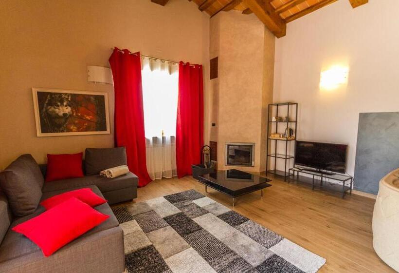 Люкс 2 Спальни, Tenuta Borgo Santa Cecilia