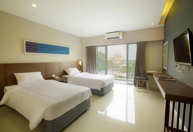 Номер Deluxe, V Hotel Ubon Ratchathani