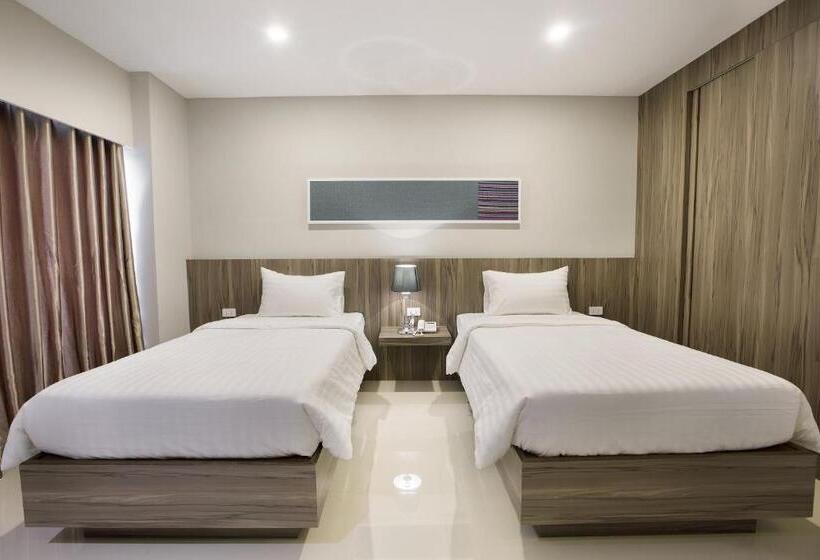 חדר סטנדרט נוף לעיר, V Hotel Ubon Ratchathani