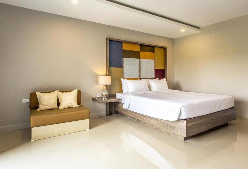 חדר סטנדרט עם מרפסת, V Hotel Ubon Ratchathani