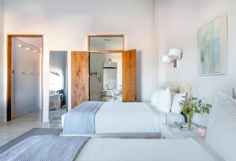 Номер Стандарт, Quirk Hotel Richmond