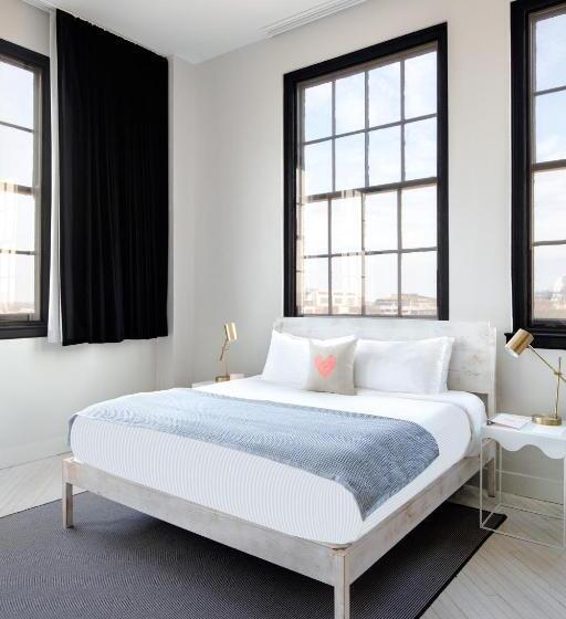 Люкс, Quirk Hotel Richmond