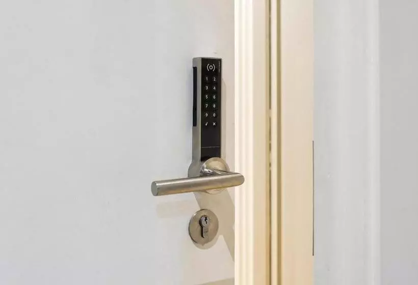 آپارتمان 1 خوابه, Red Lion Court By City2stay