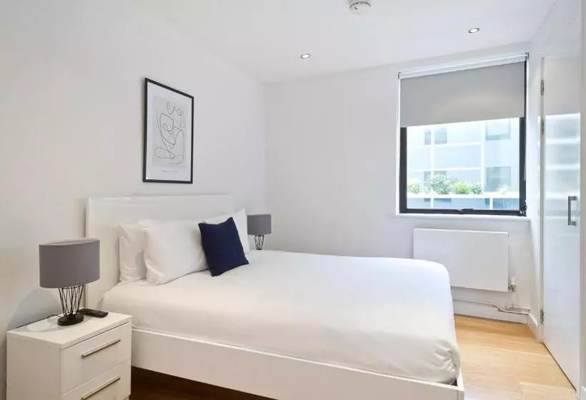 آپارتمان سوپریور 1 خوابه, Red Lion Court By City2stay