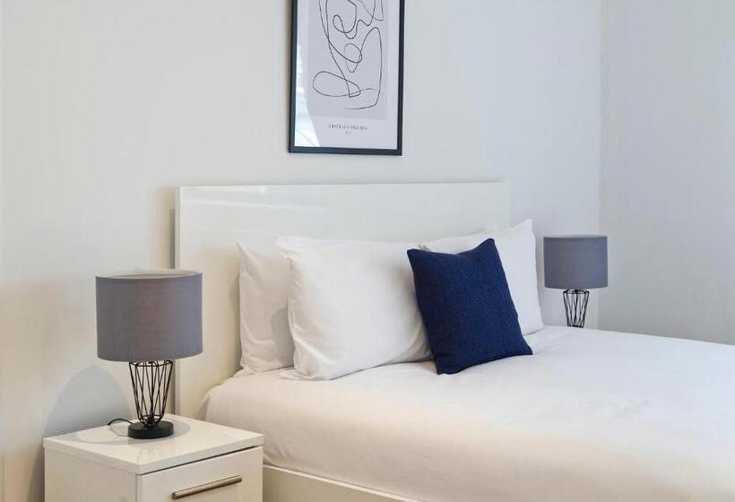 １ベッドルームのスーペリアアパートメント, Red Lion Court By City2stay