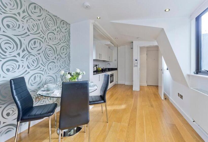 １ベッドルームペントハウスアパート, Red Lion Court By City2stay