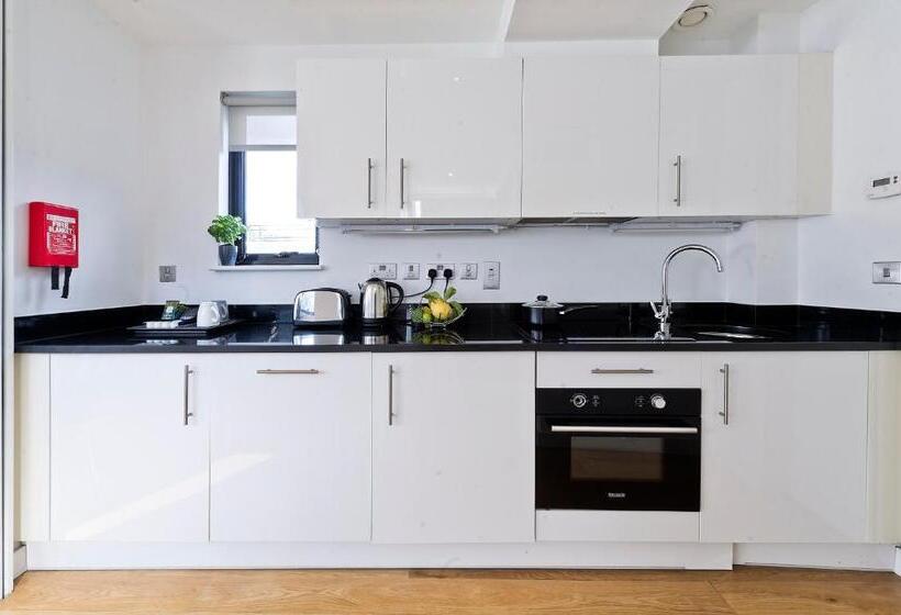 １ベッドルームペントハウスアパート, Red Lion Court By City2stay