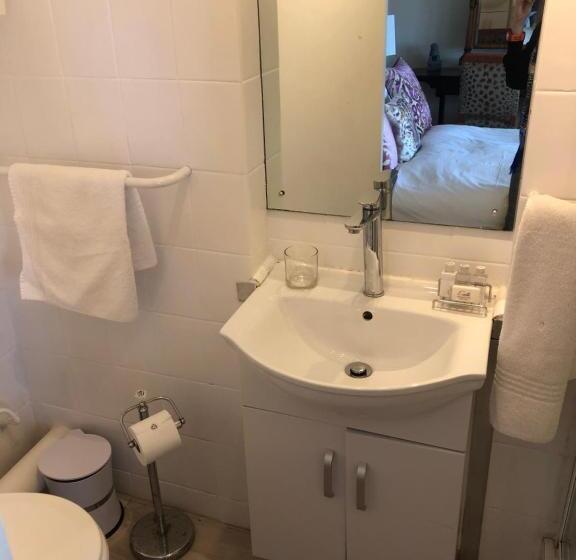 标准间带阳台, Ashby Manor Guest House