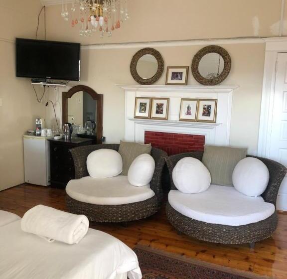 Triple Room Sea View, Ashby Manor Guest House