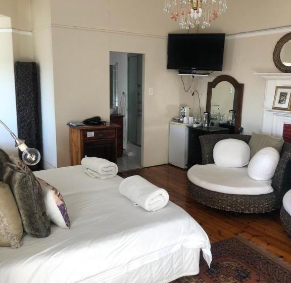 Triple Room Sea View, Ashby Manor Guest House