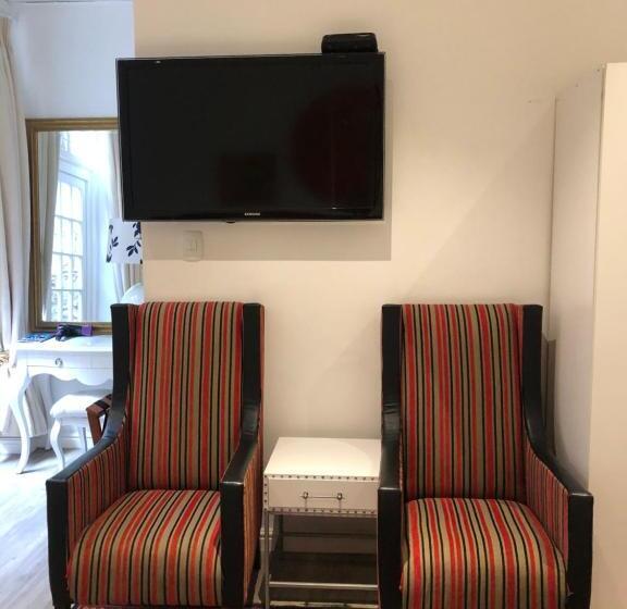 带露台的标准房间, Ashby Manor Guest House