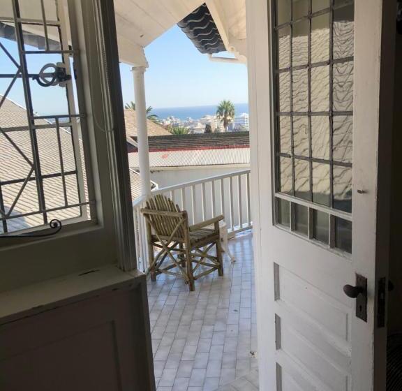 带共用浴室的标准房间, Ashby Manor Guest House