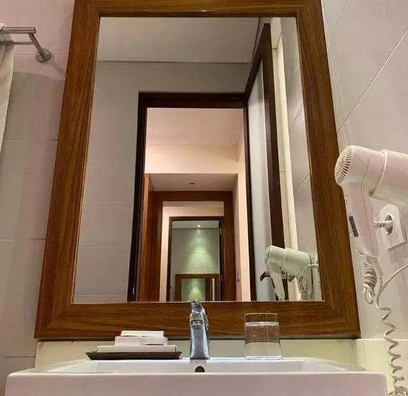 اتاق استاندارد با بالکن, Argya Santi Resort