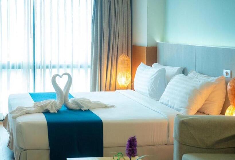 디럭스 룸, Crystal Jade